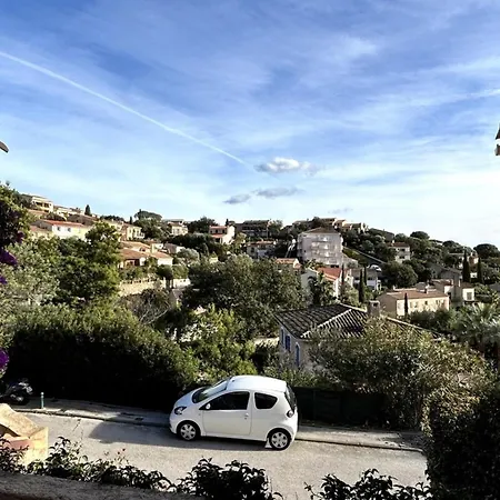 Spacious House With Large Terrace & Traditional Barbecue Holiday home